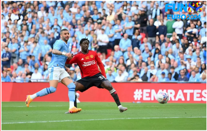 Xem ngay video highlights trận chung kết FA Cup 2024 giữa Man City và MU, nơi diễn ra cuộc đối đầu kịch tính và bất ngờ với kết quả 1-2. Khám phá những khoảnh khắc quan trọng và bàn thắng đỉnh cao của trận đấu lịch sử này